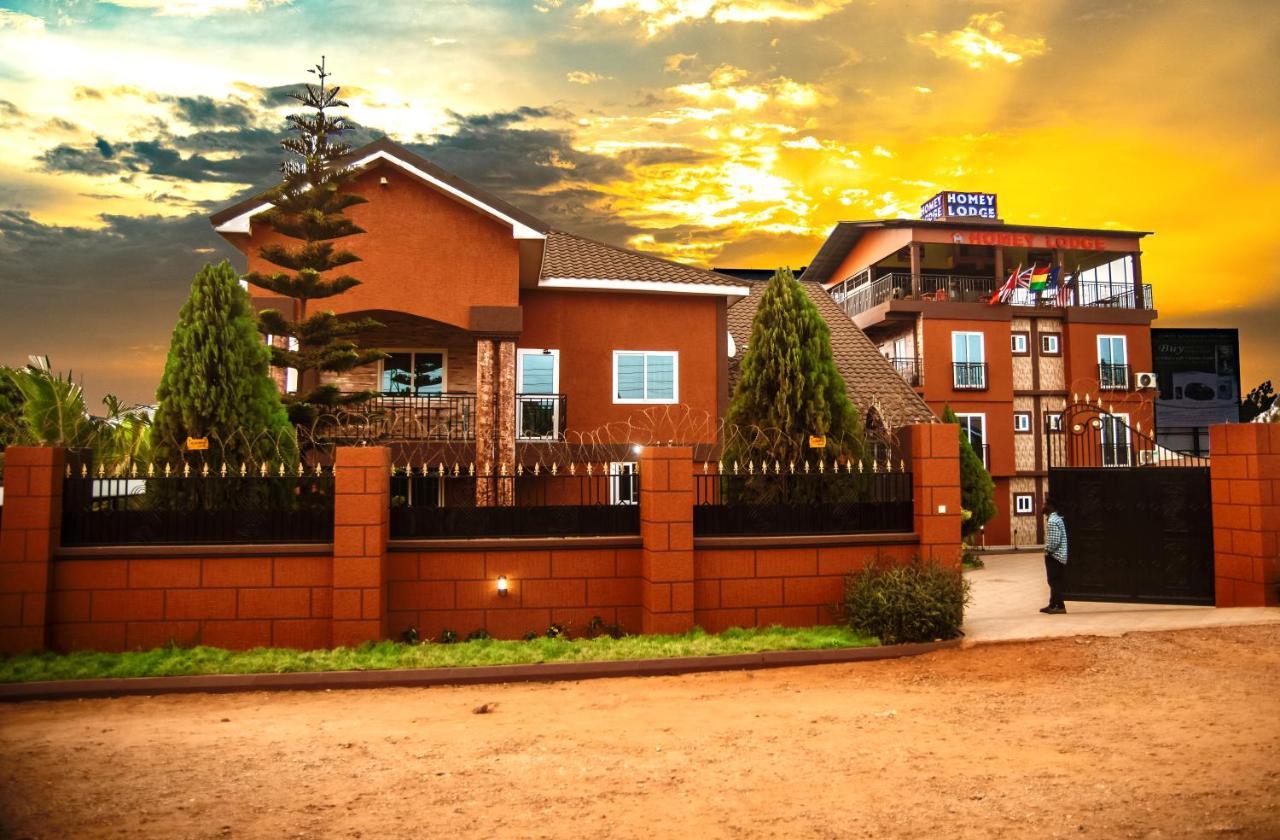 Homey Lodge Kumasi Dış mekan fotoğraf