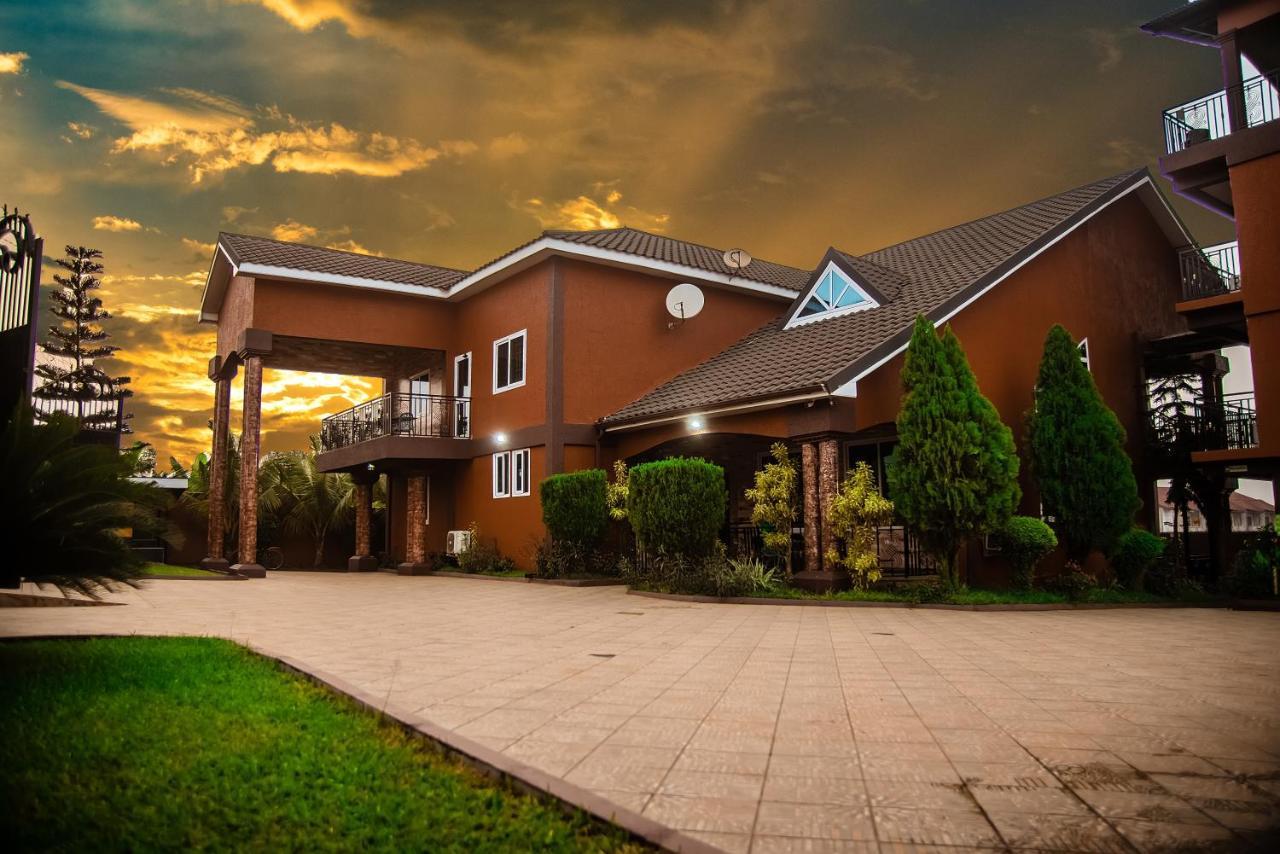 Homey Lodge Kumasi Dış mekan fotoğraf