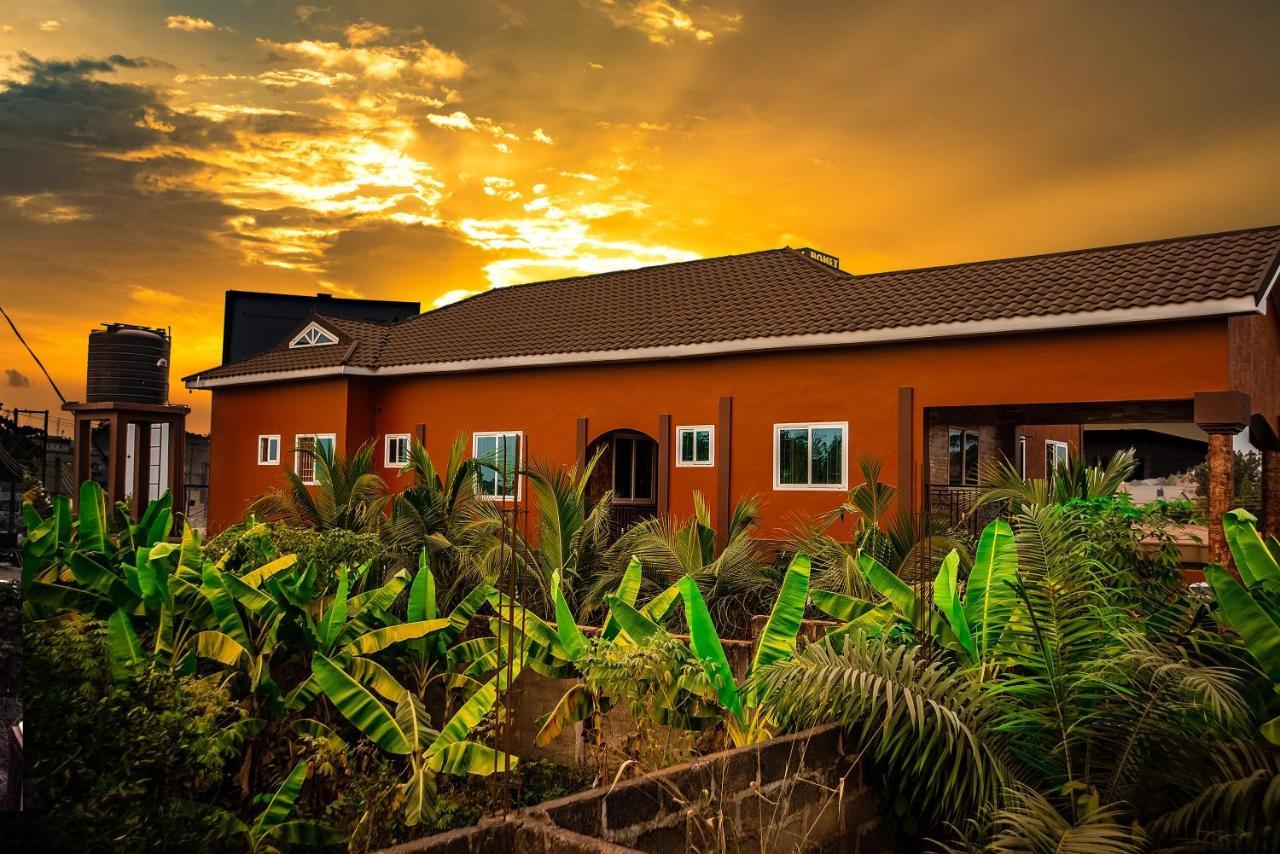 Homey Lodge Kumasi Dış mekan fotoğraf